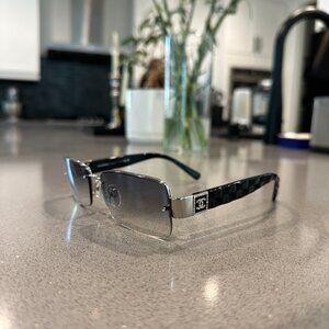 Sunglasses Chanel Vintage